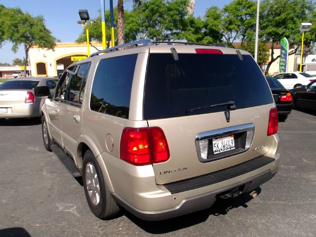 2004 Lincoln Navigator 1500 HD LT