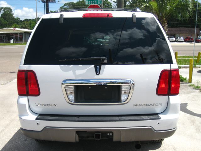 2004 Lincoln Navigator Wagon LX