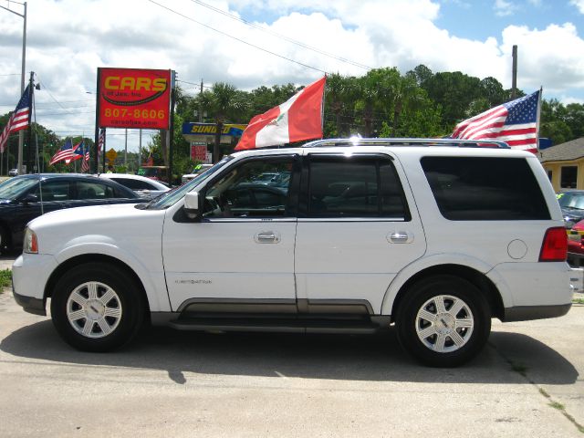 2004 Lincoln Navigator Wagon LX