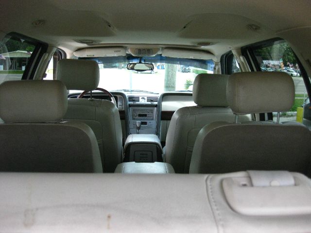 2004 Lincoln Navigator Wagon LX