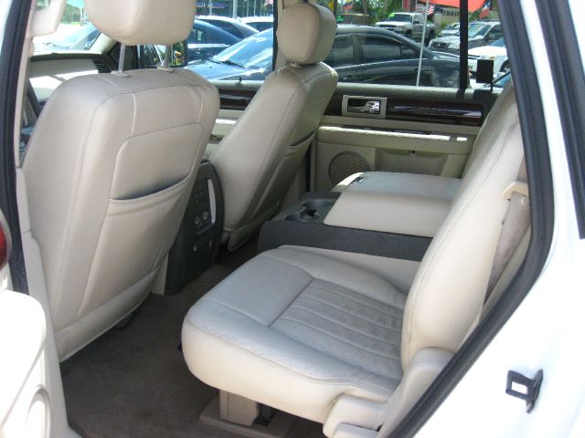 2004 Lincoln Navigator Wagon LX