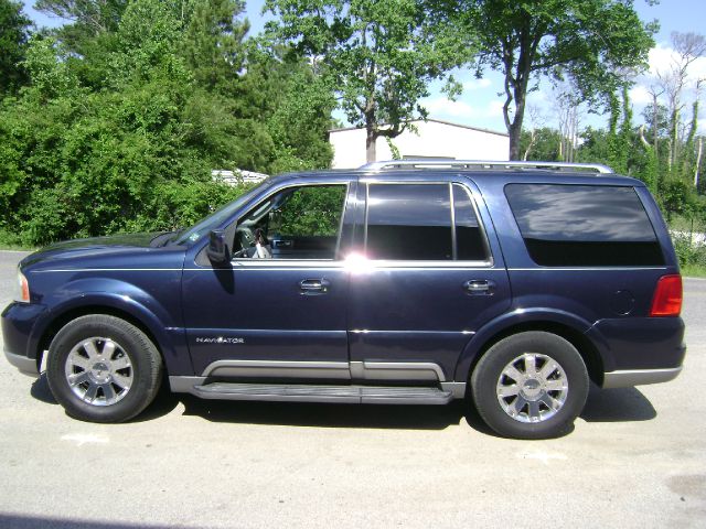 2004 Lincoln Navigator 1500 HD LT