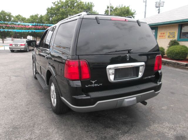 2004 Lincoln Navigator Wagon LX