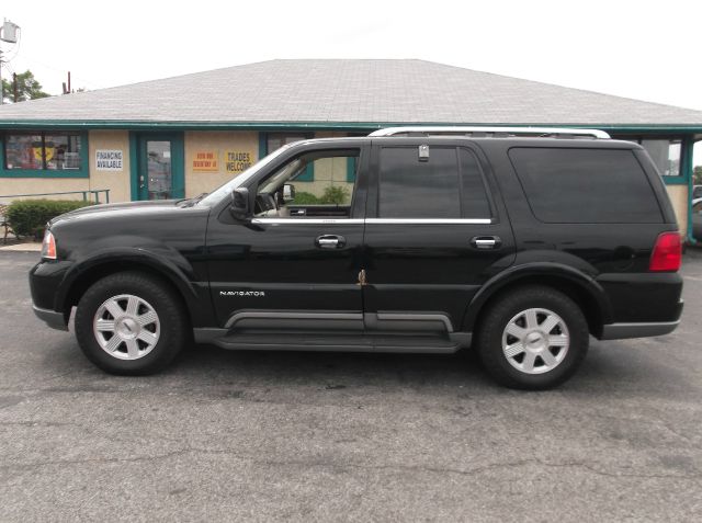 2004 Lincoln Navigator Wagon LX