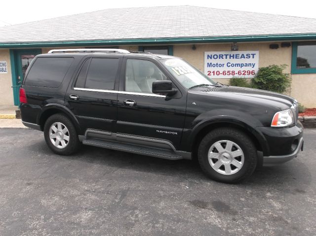 2004 Lincoln Navigator Wagon LX