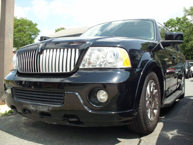 2004 Lincoln Navigator Sport W/navigation