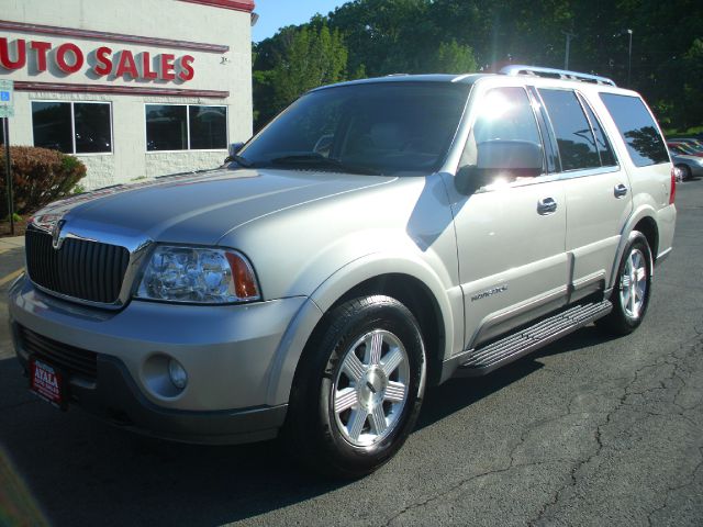 2004 Lincoln Navigator 2dr Coupe Convertible