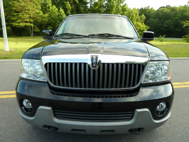 2004 Lincoln Navigator 1500 HD LT