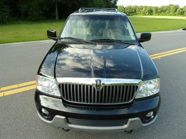 2004 Lincoln Navigator 1500 HD LT