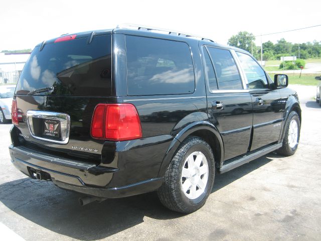 2005 Lincoln Navigator Sport W/navigation