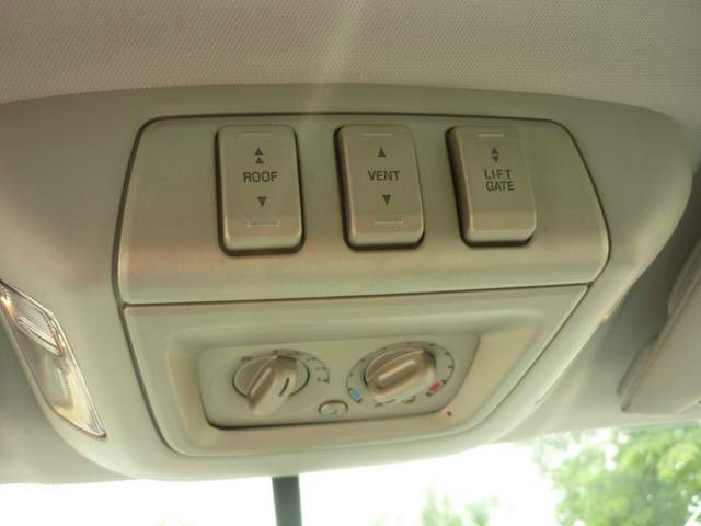 2005 Lincoln Navigator Sport W/navigation