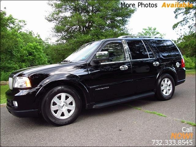 2005 Lincoln Navigator Coupe