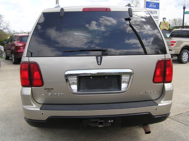 2005 Lincoln Navigator 2dr Coupe Convertible