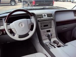 2005 Lincoln Navigator 1500 HD LT