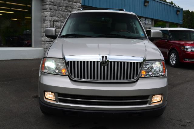 2006 Lincoln Navigator QUAD CAB Sport 1500 Down