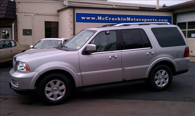 2006 Lincoln Navigator Silverado LT Crew Cab Dually