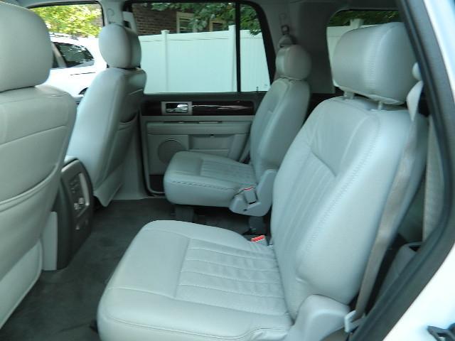 2006 Lincoln Navigator LT DVD 3RD SEAT