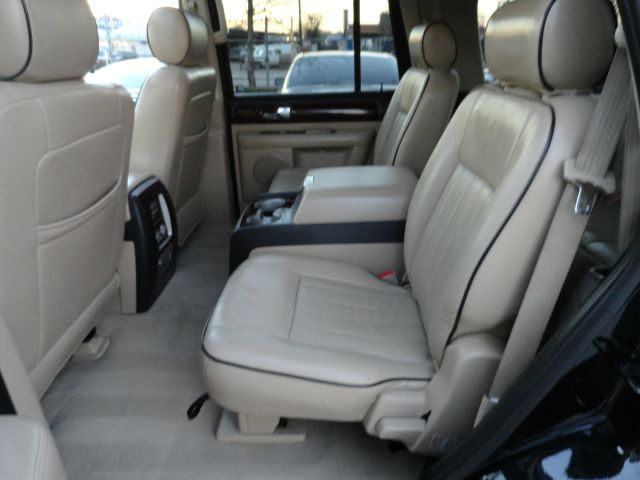 2006 Lincoln Navigator 3.8 Grand Touring Auto