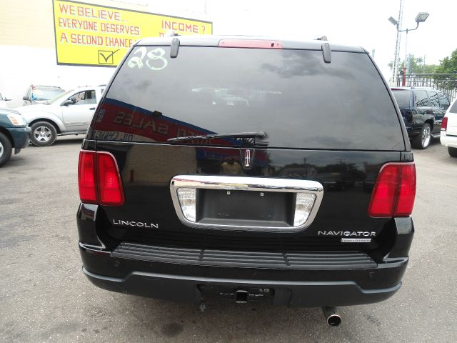 2006 Lincoln Navigator 3.0si Coupe