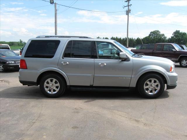 2006 Lincoln Navigator Coupe