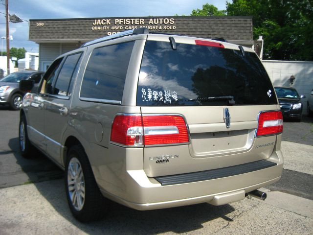 2007 Lincoln Navigator 3.0si Coupe