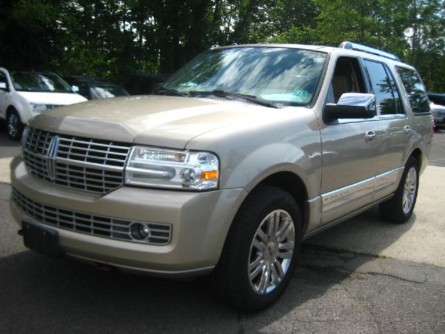 2007 Lincoln Navigator 3.0si Coupe