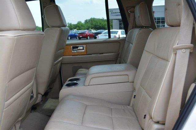 2007 Lincoln Navigator 4dr HB SE Hatchback