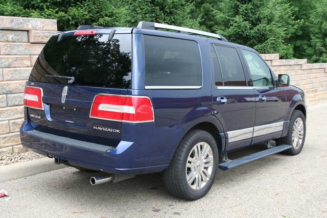 2007 Lincoln Navigator Unknown