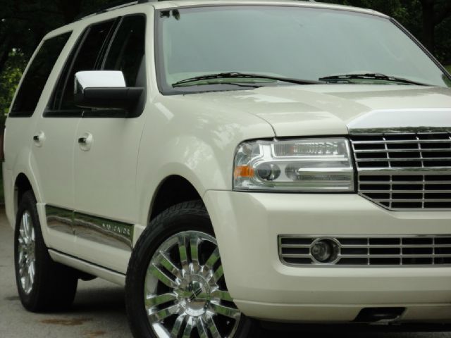 2007 Lincoln Navigator 3.0si Coupe