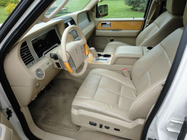 2007 Lincoln Navigator 3.0si Coupe