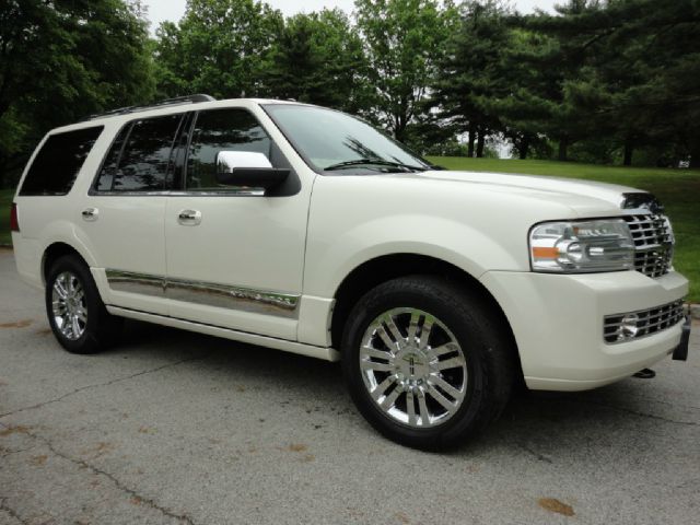 2007 Lincoln Navigator 3.0si Coupe