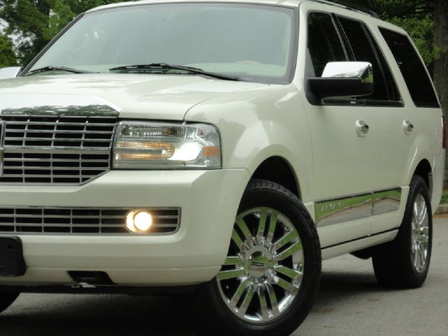 2007 Lincoln Navigator 3.0si Coupe