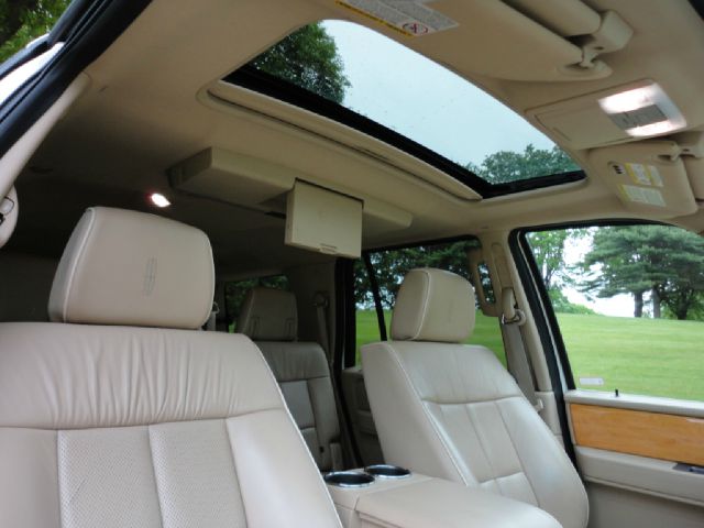 2007 Lincoln Navigator 3.0si Coupe