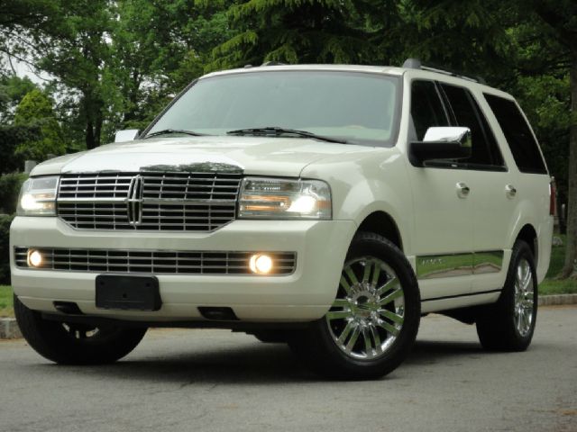 2007 Lincoln Navigator 3.0si Coupe