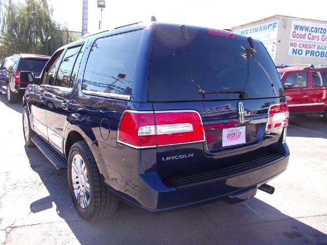 2007 Lincoln Navigator 2WD 4dr V6 SE SUV