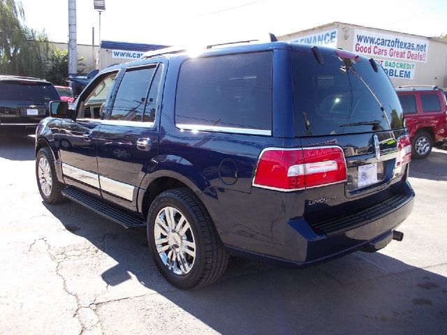 2007 Lincoln Navigator 2WD 4dr V6 SE SUV