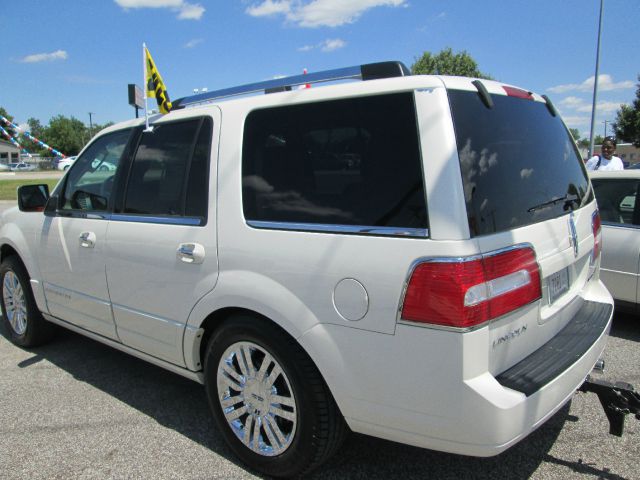 2007 Lincoln Navigator 2WD 4dr V6 SE SUV