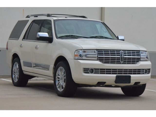 2007 Lincoln Navigator Ram 3500 Diesel 2-WD