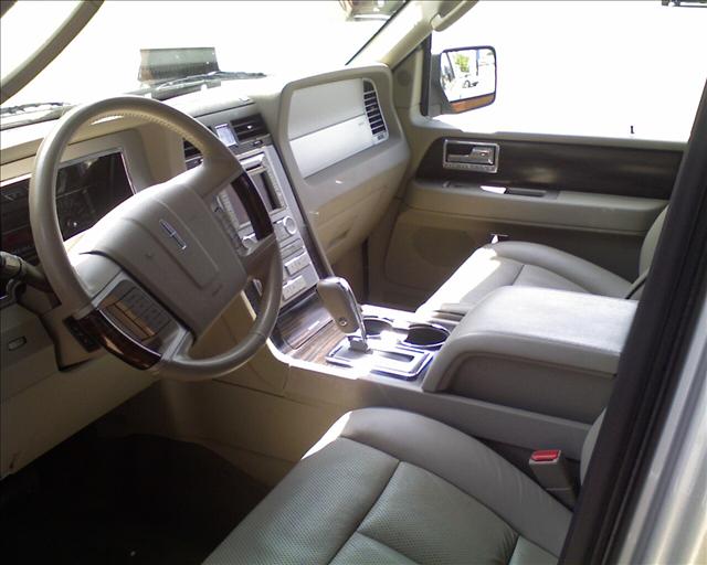 2007 Lincoln Navigator Unknown