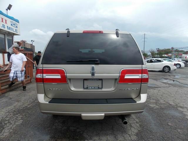 2007 Lincoln Navigator 3.0si Coupe