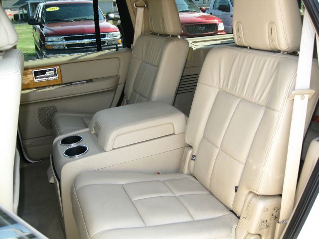 2007 Lincoln Navigator GLS PZEV