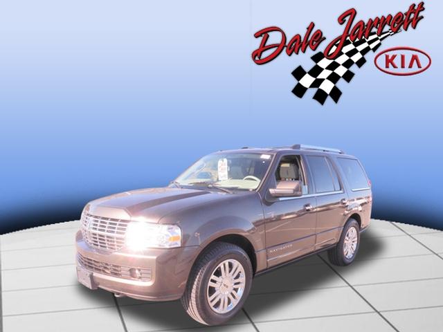 2008 Lincoln Navigator SLT 25