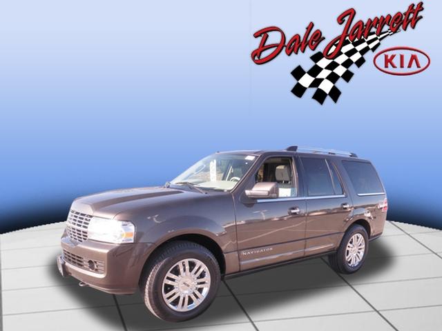 2008 Lincoln Navigator SLT 25