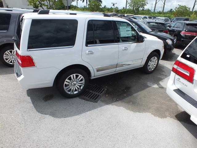 2013 Lincoln Navigator Unknown