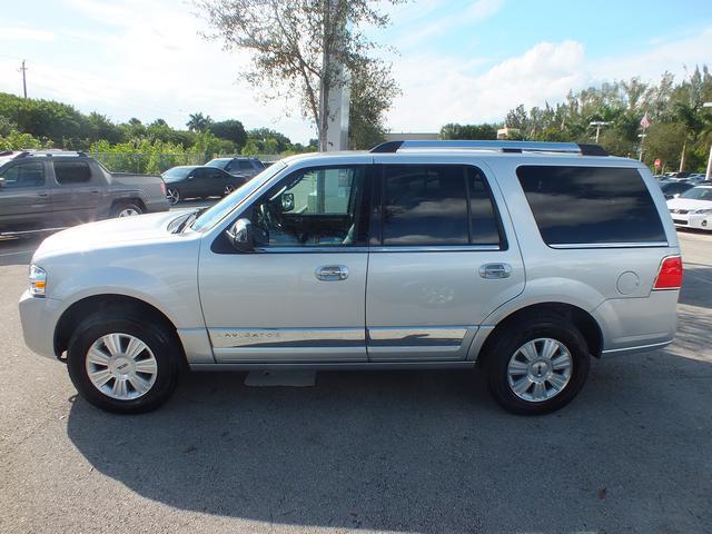 2013 Lincoln Navigator Unknown