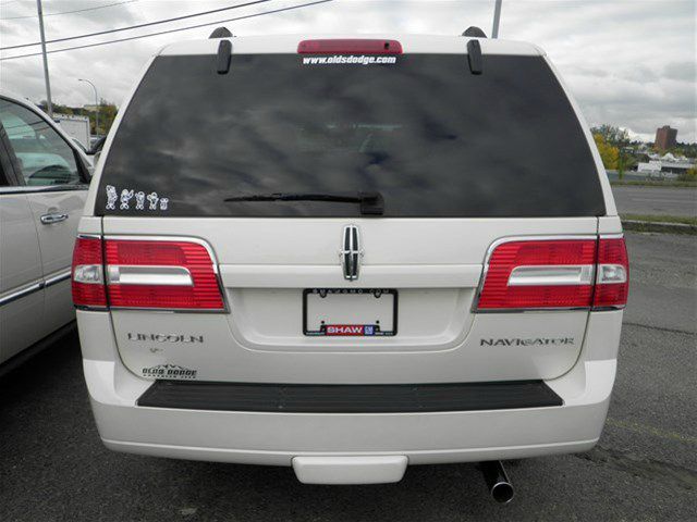 2008 Lincoln Navigator L Unknown