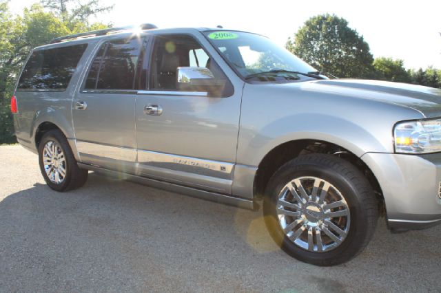 2008 Lincoln Navigator L Ram 3500 Diesel 2-WD