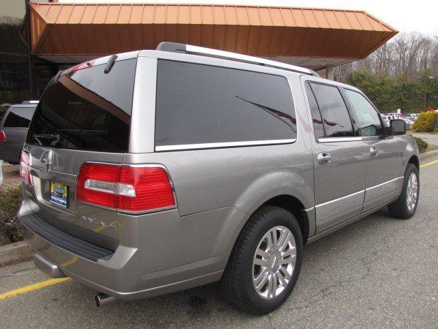 2008 Lincoln Navigator L Unknown