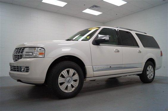 2010 Lincoln Navigator L Base