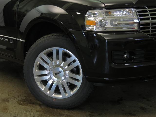 2013 Lincoln Navigator L 2WD 15